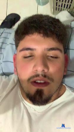 Bbbtro cam4 live cam performer profile