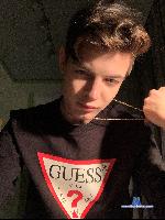 HenryCrops cam4 livecam show performer room profile
