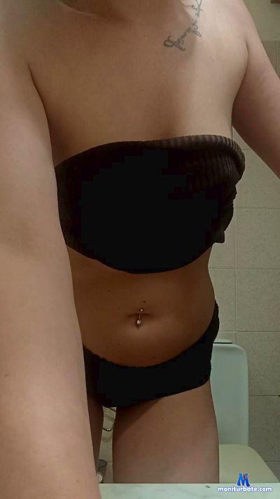 Zoccoletta1 cam4 straight performer from Republic of Italy  