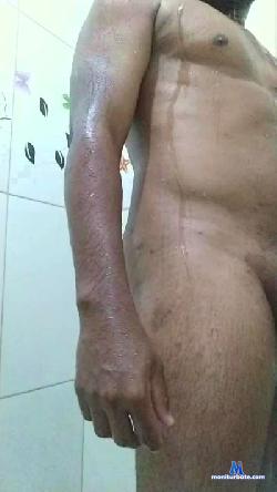 pica1000 cam4 live cam performer profile