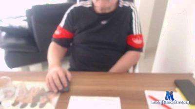 bahia52 cam4 bicurious performer from Swiss Confederation  