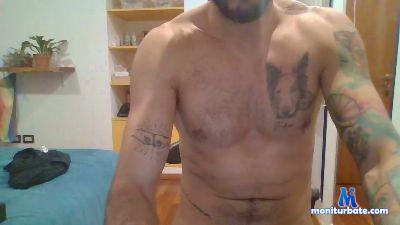 LEANDER33 cam4 bisexual performer from Argentine Republic ass armpits milk masturbation 