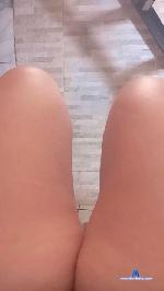 Juliagata cam4 livecam show performer room profile