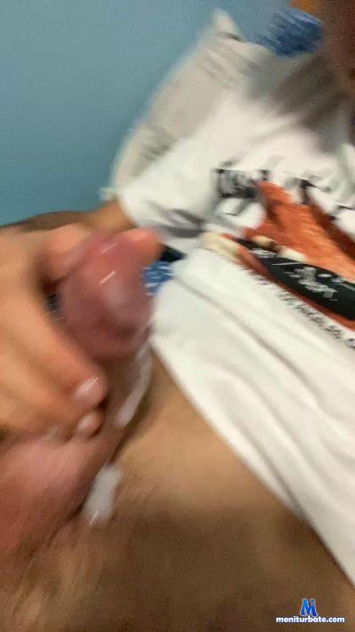 MrPoll0n cam4 straight performer from Kingdom of Spain  