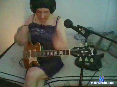 jennnna_cd cam4 straight performer from United Kingdom of Great Britain & Northern Ireland  