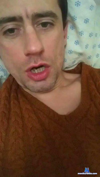 justonetoke cam4 gay performer from Canada  