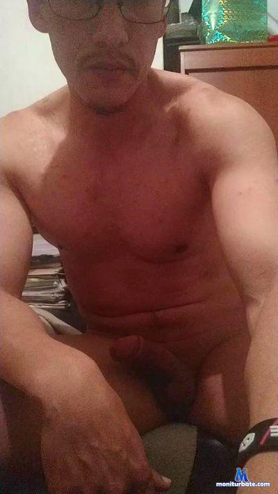 milomo_sexy cam4 bisexual performer from Republic of Colombia  
