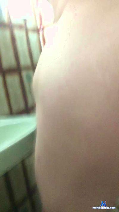 Price3266 cam4 gay performer from Kingdom of Spain  