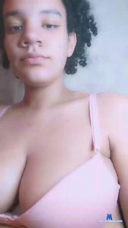 Meganzinha cam4 live cam performer profile