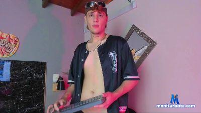 JhanPaul7 cam4 gay performer from Republic of Colombia pornstar deepthroat milk blowjob cosplay masturbation feet 