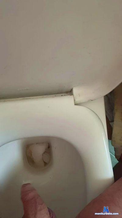 Riddick33 cam4 straight performer from Republic of Italy  