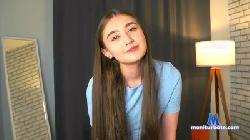 MilaPippitt cam4 live cam performer profile