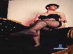 Carolinee_Dark cam4 livecam show performer room profile