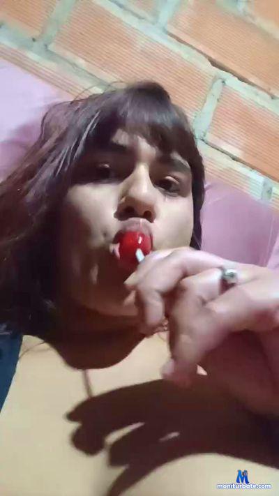 Reyna0001 cam4 bisexual performer from Argentine Republic  