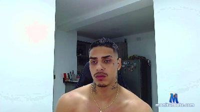 maxfordxxx cam4 bicurious performer from Republic of Colombia armpits schoolgirl milk masturbation smoke gamer cum 