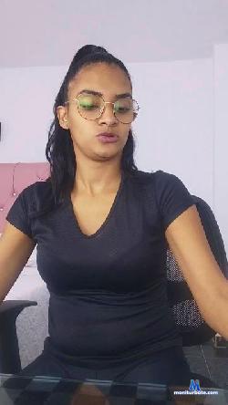 salma_h cam4 live cam performer profile