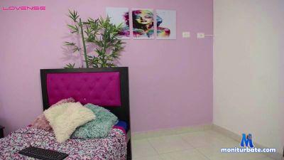 Lola_Coopers cam4 bicurious performer from Republic of Colombia latina teen squirt pvt slave dominant 