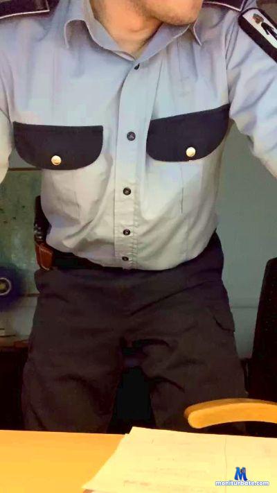asse89_hot cam4 straight performer from Republic of Italy Milano coppie scambio 