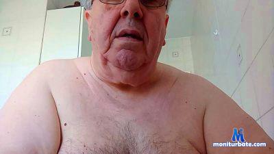 woluwe01 cam4 gay performer from Kingdom of Belgium  