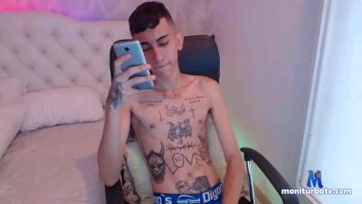 james_courney cam4 bisexual performer from United States of America  