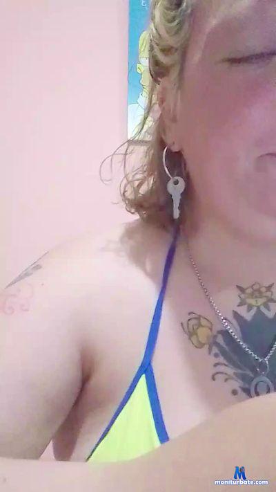 Liss_a cam4 bicurious performer from Argentine Republic  