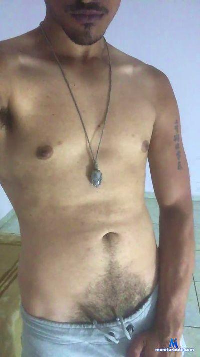 Willianxx cam4 gay performer from Federative Republic of Brazil amateur feet show fuma masturbation 