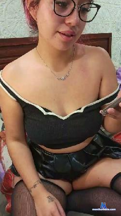 Trinitybabyy cam4 live cam performer profile