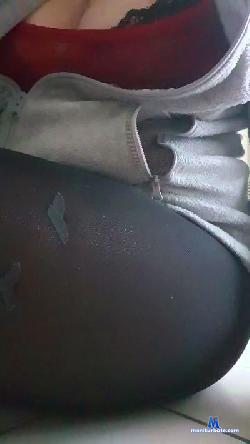 Xyz196 cam4 live cam performer profile