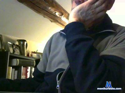 mareprofond cam4 bisexual performer from Republic of Italy livetouch 
