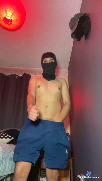 mikeboy_xxx cam4 bisexual performer from Republic of Chile  