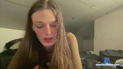 TSLuna44 cam4 bisexual performer from French Republic anal natural suck lovense analtoys trans france 