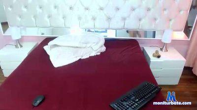 Gia_pride cam4 straight performer from United States of America feet pee smaltits new latina 