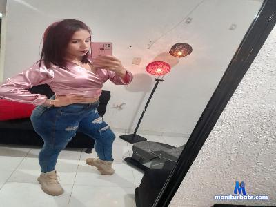 Antonela_Morgan cam4 bisexual performer from Republic of Italy spanking ass squirt pee C2C masturbation bigass 