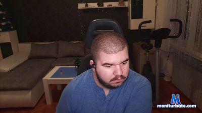 loopy222 cam4 bisexual performer from United Kingdom of Great Britain & Northern Ireland chat music chubby bear hairy cub 