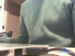 SimoneToro cam4 live cam performer profile