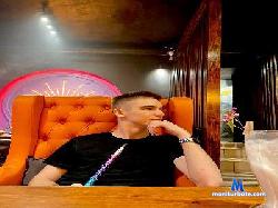 Alexandrobig228 cam4 live cam performer profile