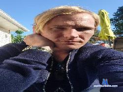 HandsomePetey cam4 live cam performer profile