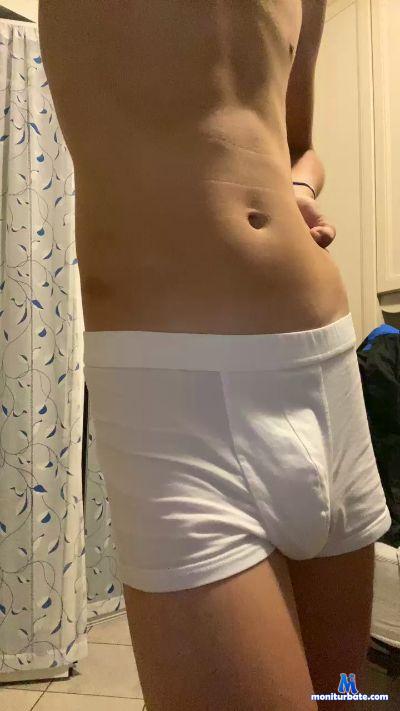 Babyyjacks cam4 bisexual performer from Republic of Italy amateur bdsm pornstar feet ass masturbation C2C 