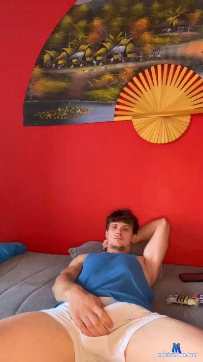 AlphaZip cam4 straight performer from Republic of Italy pornostar etero gymboy 