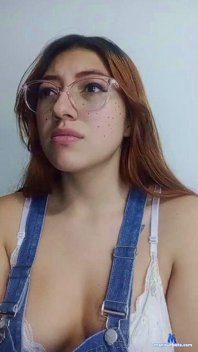 Coralin3 cam4 bisexual performer from United Kingdom of Great Britain & Northern Ireland pee fisting armpits deepthroat anal AssToMouth 
