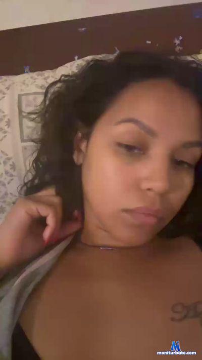 Juliaiva cam4 bisexual performer from Republic of Italy  