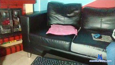 Emily_Hilll cam4 bicurious performer from Republic of Colombia ass milf latina anal blowjob rollthedice 