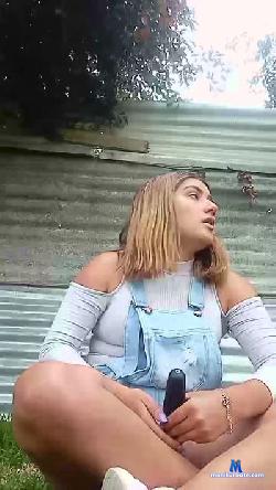 EMYANDLIANXXX cam4 live cam performer profile