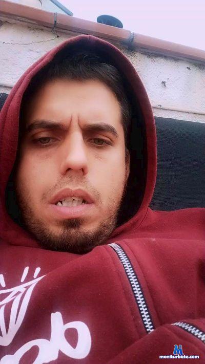parejitasexyxxx cam4 bicurious performer from Republic of Colombia  