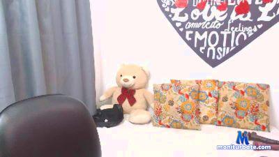 abigail9411 cam4 straight performer from Republic of Colombia livetouch 