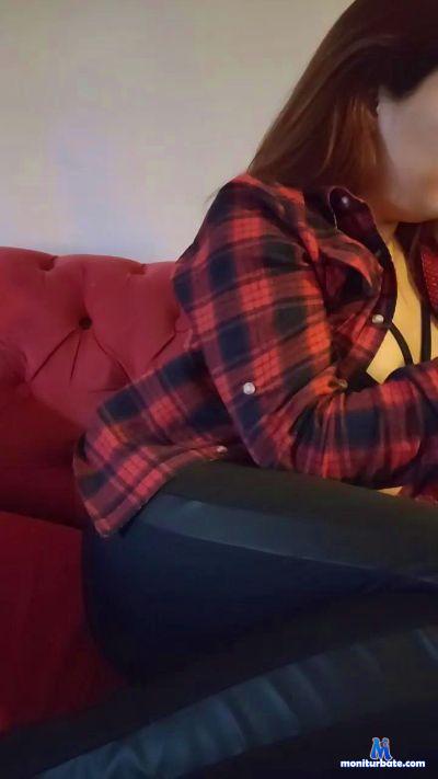 Sirenaroja cam4 bisexual performer from Argentine Republic  