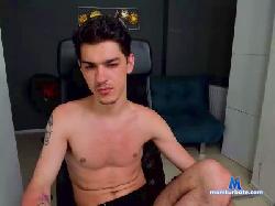HughLyons cam4 live cam performer profile