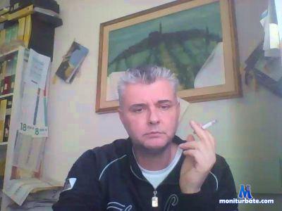 mikerachel cam4 bicurious performer from Republic of Italy  