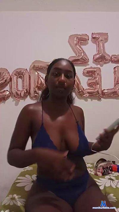 sasha_192 cam4 bisexual performer from Republic of Chile  