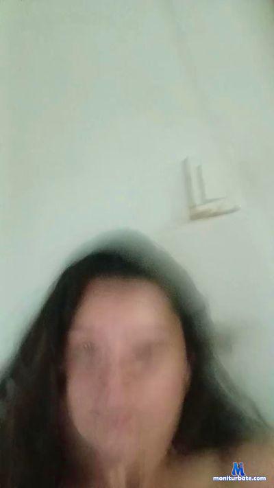 Marie__18 cam4 bicurious performer from Republic of Colombia  